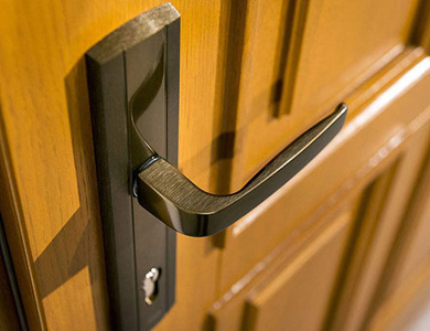 满城24小时上门开锁公司